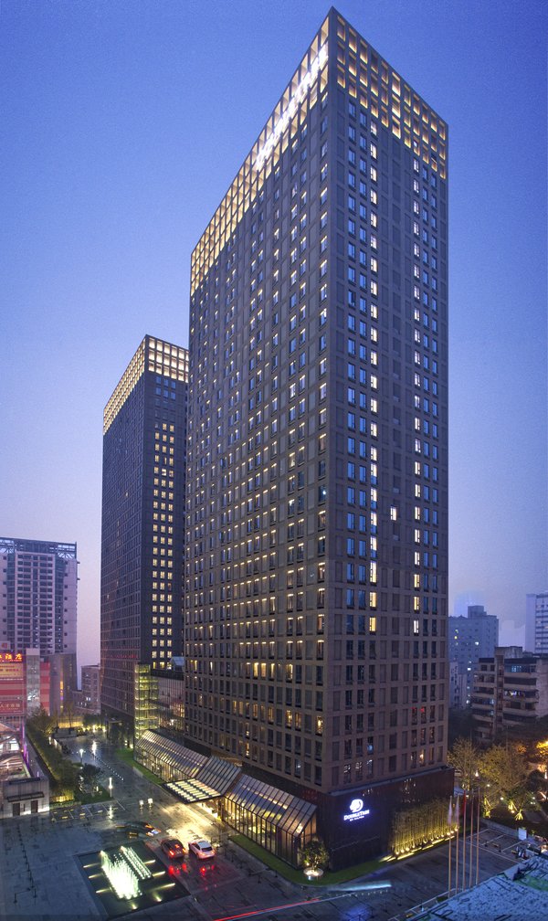 重庆江北<a href=http://cha.dingjijiudian.com/group-hilton/ target=_blank class=infotextkey>希尔顿</a>逸林酒店