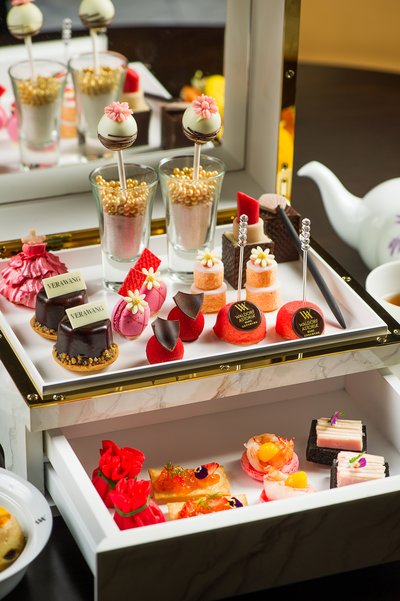 Vera Wang Afternoon Tea-Detail