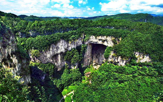 从《爸爸2》拍摄地到《变4》取景地 暑期盛夏探秘神奇武隆