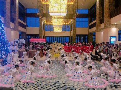 Sheraton Sanya Haitang Bay Christmas Lighting-up Ceremony