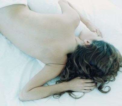 裸睡受推崇 如何睡得更健康？