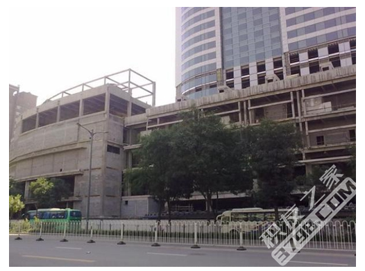 希尔顿在中国扩张遇阻 太原“第一楼”烂尾遭拍卖